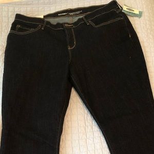 Old Navy Famous Jeans Size 16, Curvy Profile